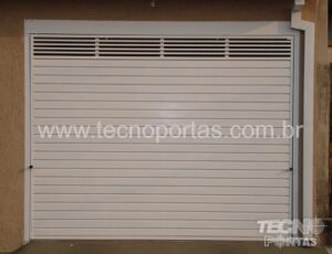 Portões Fechados com Ventilação